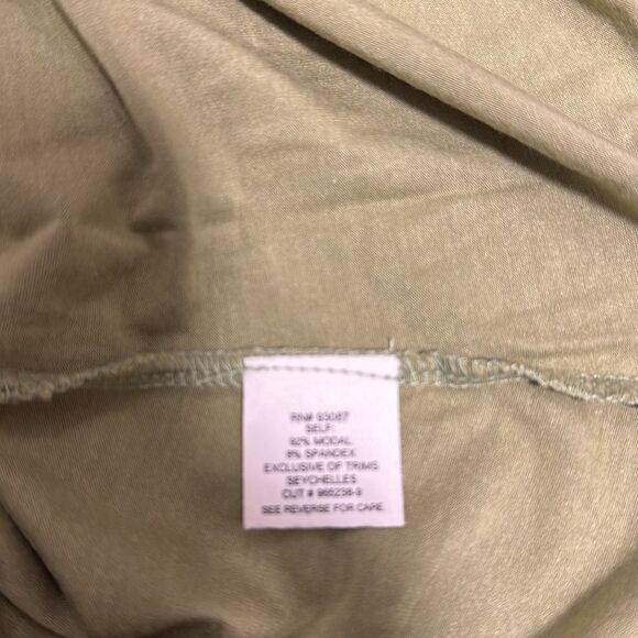 Bleu Claire Embellished Woman’s’ Tank Top with Lettuce Edge Hem. Green. Size S. - Picture 7 of 7